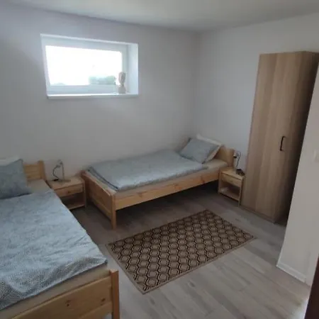 Na Kvetnej - Vlastna Zahrada, Parkovanie Apartment *