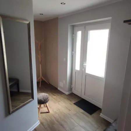 Apartmán Na Kvetnej - Vlastna Zahrada, Parkovanie