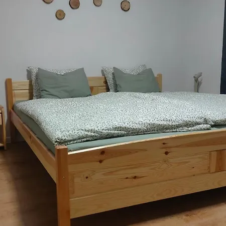 Apartment Na Kvetnej - Vlastna Zahrada, Parkovanie *