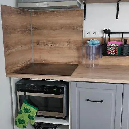 Na Kvetnej - Vlastna Zahrada, Parkovanie 公寓