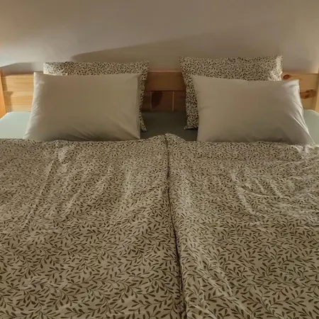 Apartment Na Kvetnej - Vlastna Zahrada, Parkovanie