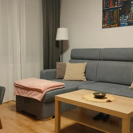 Na Kvetnej - Vlastna Zahrada, Parkovanie Apartment *